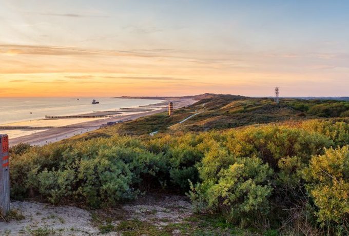 Strand en duinen aan de Nederlandse kust
